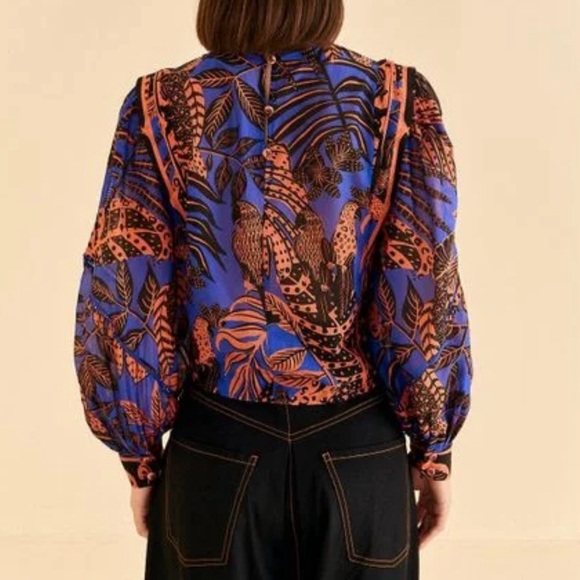 Farm Rio Blouse - Picture 2 of 9